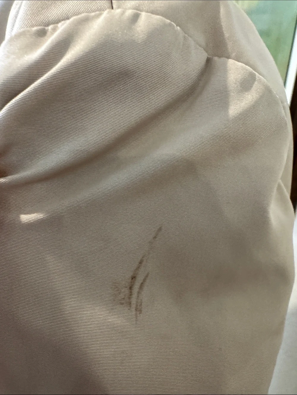 Authentic Burberry Beige Women's Trench Coat with Belt - Picture 7 of 15